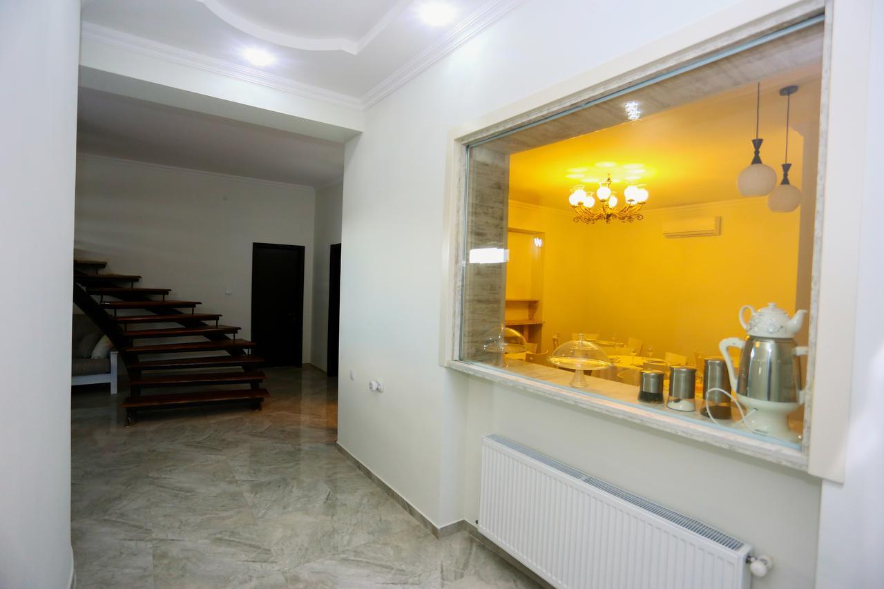 Hotel City Kutaisi Готель