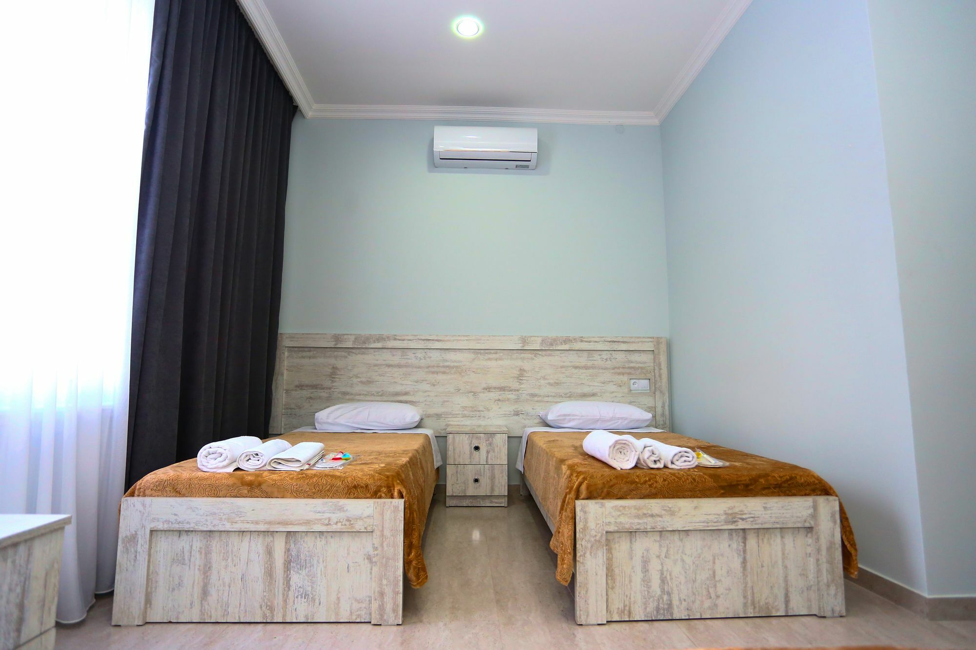 Hotel City Kutaisi Готель