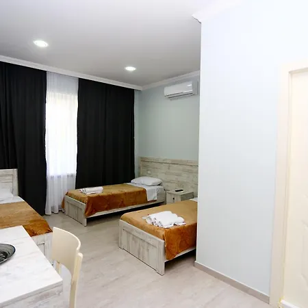 Hotel City קוטאיסי מראה חיצוני תמונה